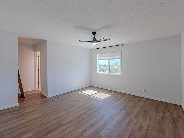4929 Black Dr NW — Photo 12