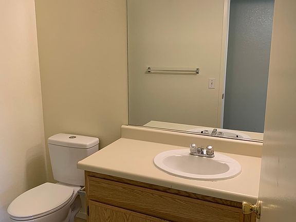 5th image of 28878 Calle Del Lago #B