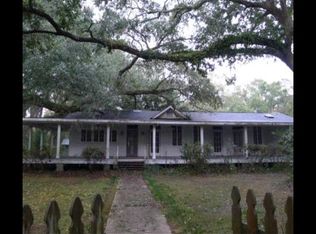 60057 Oaklawn Ave, Lacombe, LA 70445