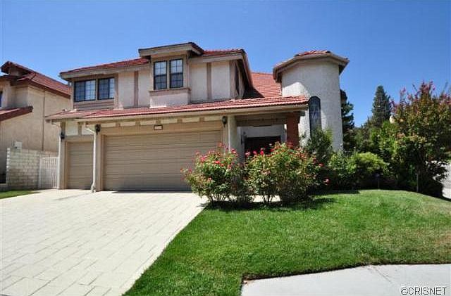 1st image of 25225 Keats Ln