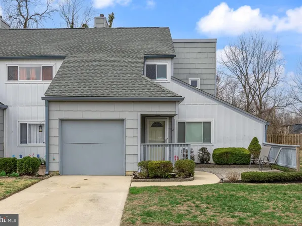 10 Glenwood Dr, Lindenwold, NJ 08021