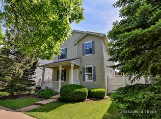 48 Freesia Dr, Romeoville, IL 60446