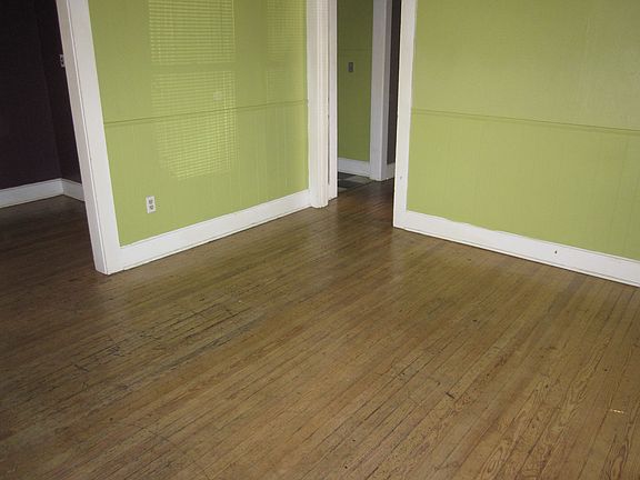 4th image of 2713 Hemphill Park #A
