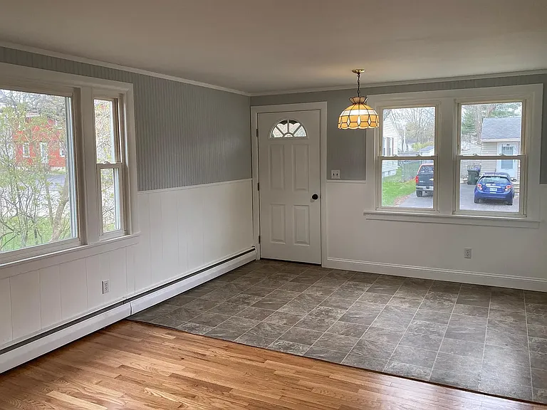 122 Dawson St — Photo 8