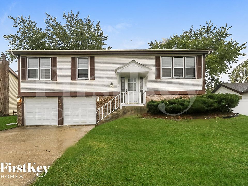 1st image of 7437 W Hickory Creek Dr