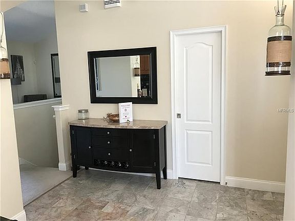 4th image of 10517 Via De Robina Ct