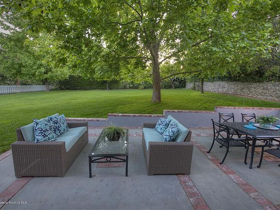 5th image of 5203 La Canada Blvd