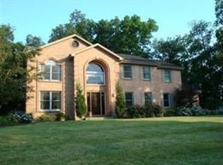 8735 Rosebrook Ct, Florence, KY 41042