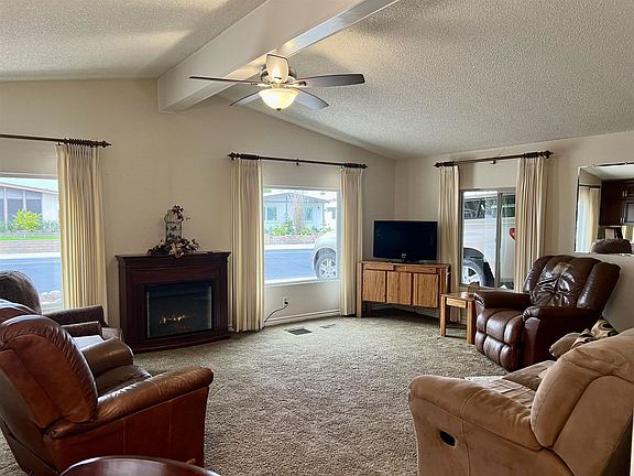 5th image of 38791 W Desert Greens Dr