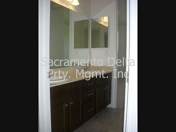 5th image of 9937 Nelas Way