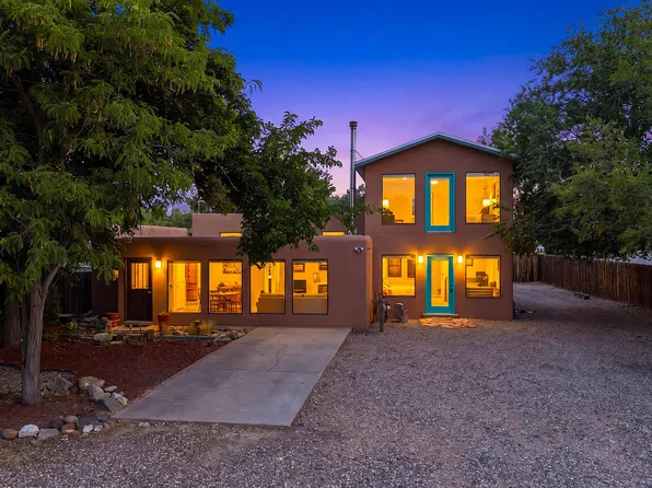 10709 Cielo Vista Del Norte, Corrales, NM 87048