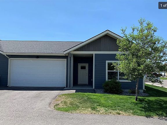 2nd image of 20 Voyager Ln Unit A