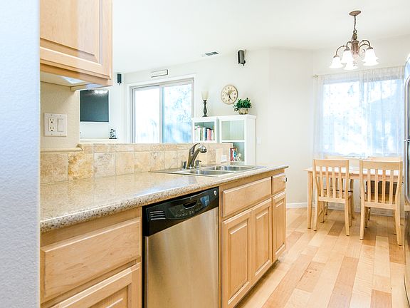 5th image of 9366 Villa Bella Ln