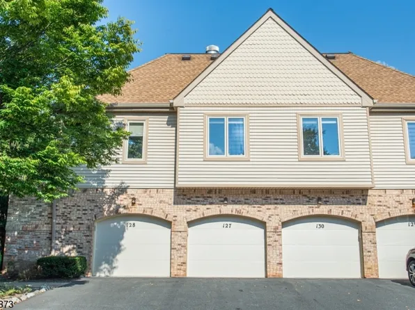 127 Sunrise Dr, Hanover Twp., NJ 07981