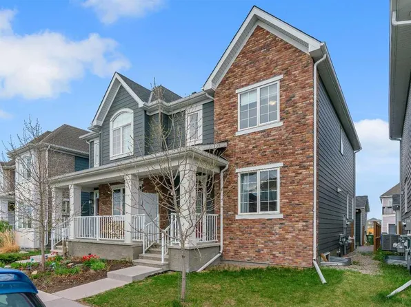 129 W Yorkville Mnr SW, Calgary, AB T2X 4J6