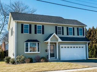 59 Oxford St, Chicopee, MA 01020