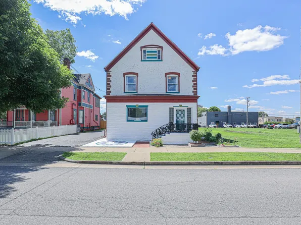 806 Jefferson St, Paducah, KY 42001
