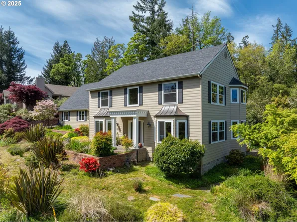 4010 Shasta View St, Eugene, OR 97405