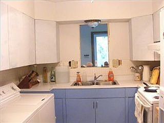 3rd image of 639 David Blvd