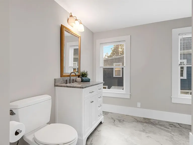 16 Chestnut St — Photo 26