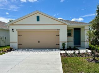8560 Madrid St, Lakeland, FL 33810