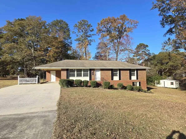 101 Vivian Dr, Byron, GA 31008