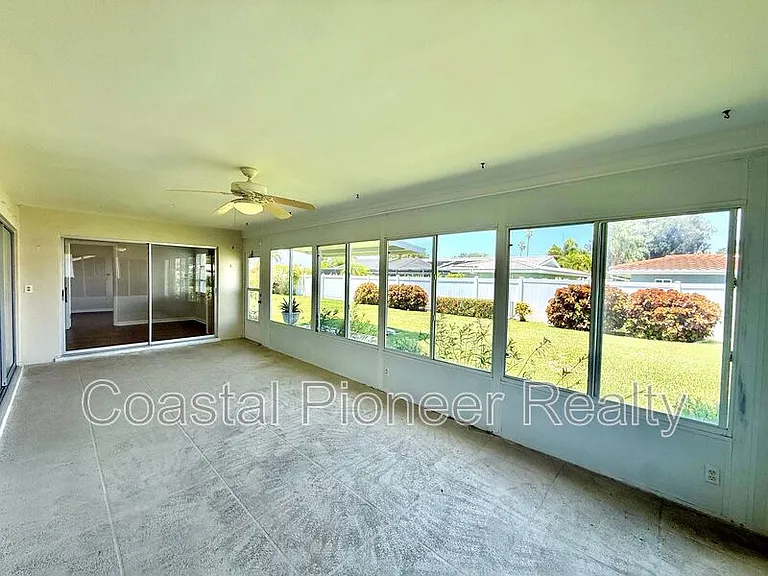 14903 Imperial Point Dr N — Photo 37