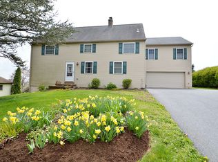 1780 Milton Grove Rd, Mount Joy, PA 17552