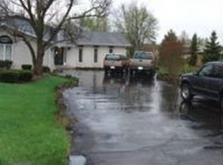 1606 Illini Dr, New Lenox, IL 60451