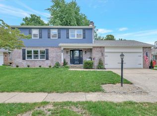 1609 Harrington Dr, Champaign, IL 61821