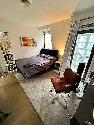 Rented by Point NYC | media 26