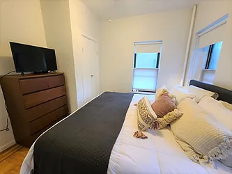 Rented by Brooklyn Heights Real Estate Inc