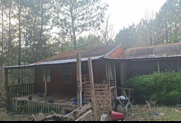 1st image of 262 Garrett Rd