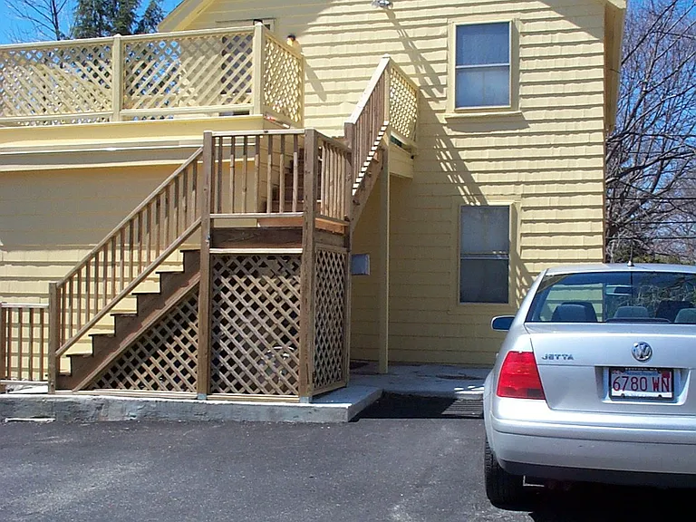 34 Williams St #2 — Photo 6