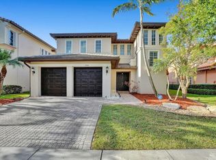 10640 NW 83rd Ct, Parkland, FL 33076