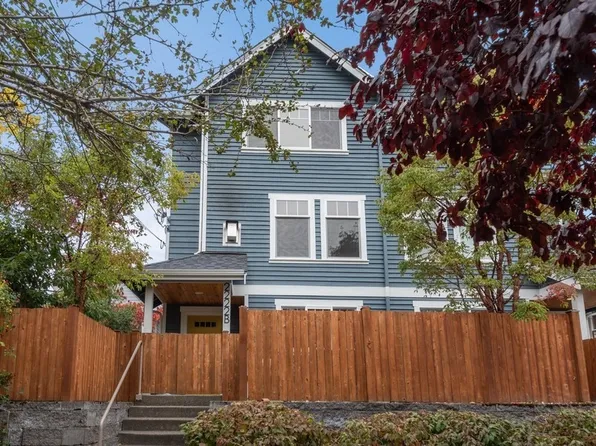 2222 NW 59th St #B, Seattle, WA 98107