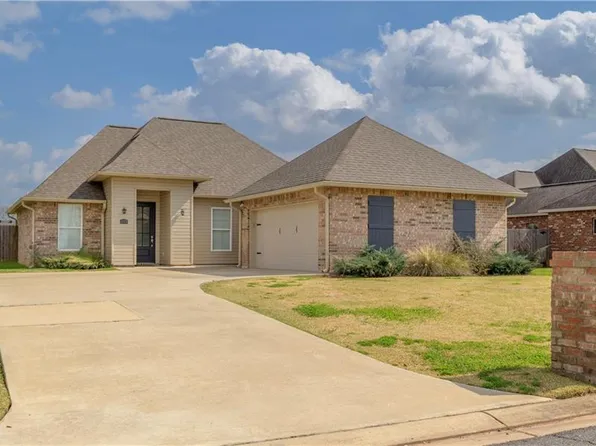 132 W Lakes Blvd, Alexandria, LA 71303