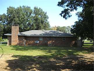 4th image of 812 Meadowbrook Ln