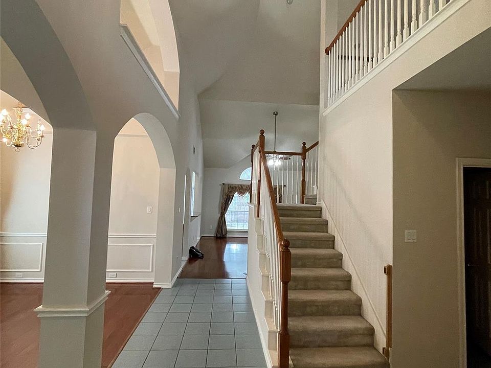 1st image of 1429 Glade Point Dr