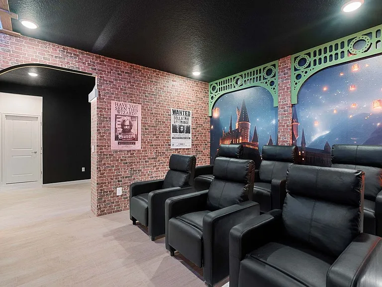 Building's Lounge