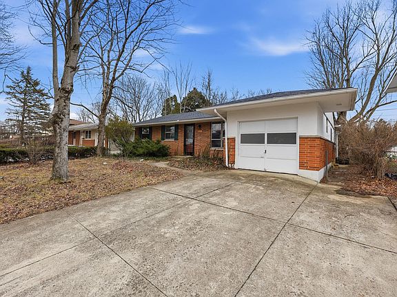 3rd image of 1485 Norma Rd