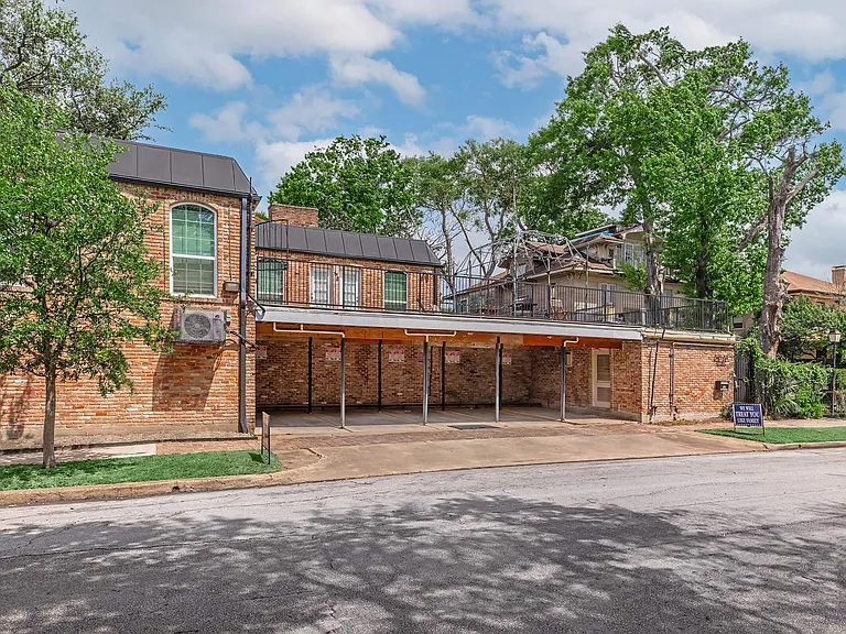 The Dawson at Stratford Apartments — Photo 10