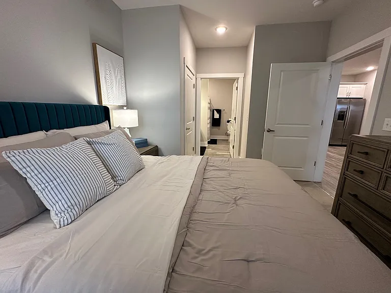 Pine Reserve Apartments — Photo 28