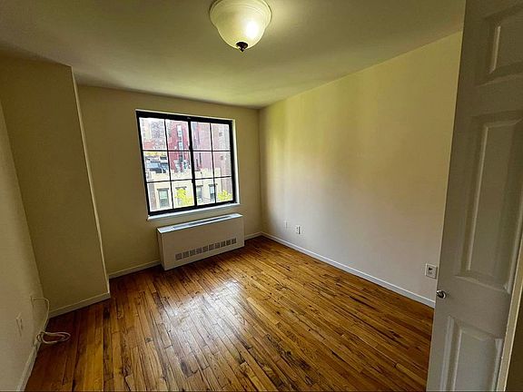 2nd image of 238 E 77th St #Penthouse A