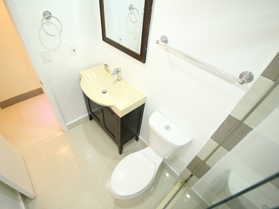 2nd image of 1120 102nd St APT 17