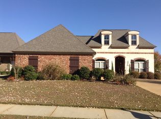 200 Village Pl, Pearl, MS 39208