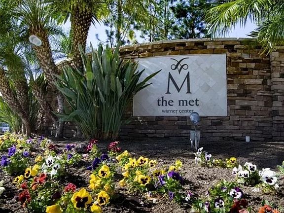 5th image of 5520 Owensmouth Ave APT 107