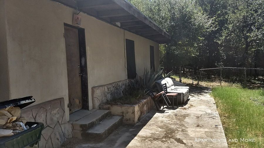 1st image of 100 Mandalay Ln