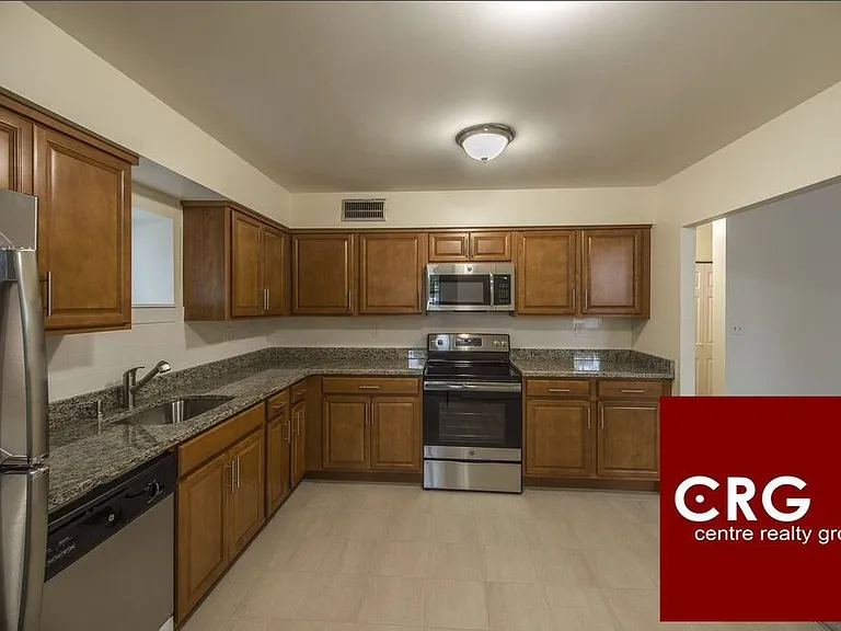 650 Columbus Ave #401 — Photo 3