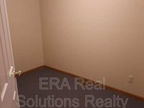 5th image of 201 John St APT A